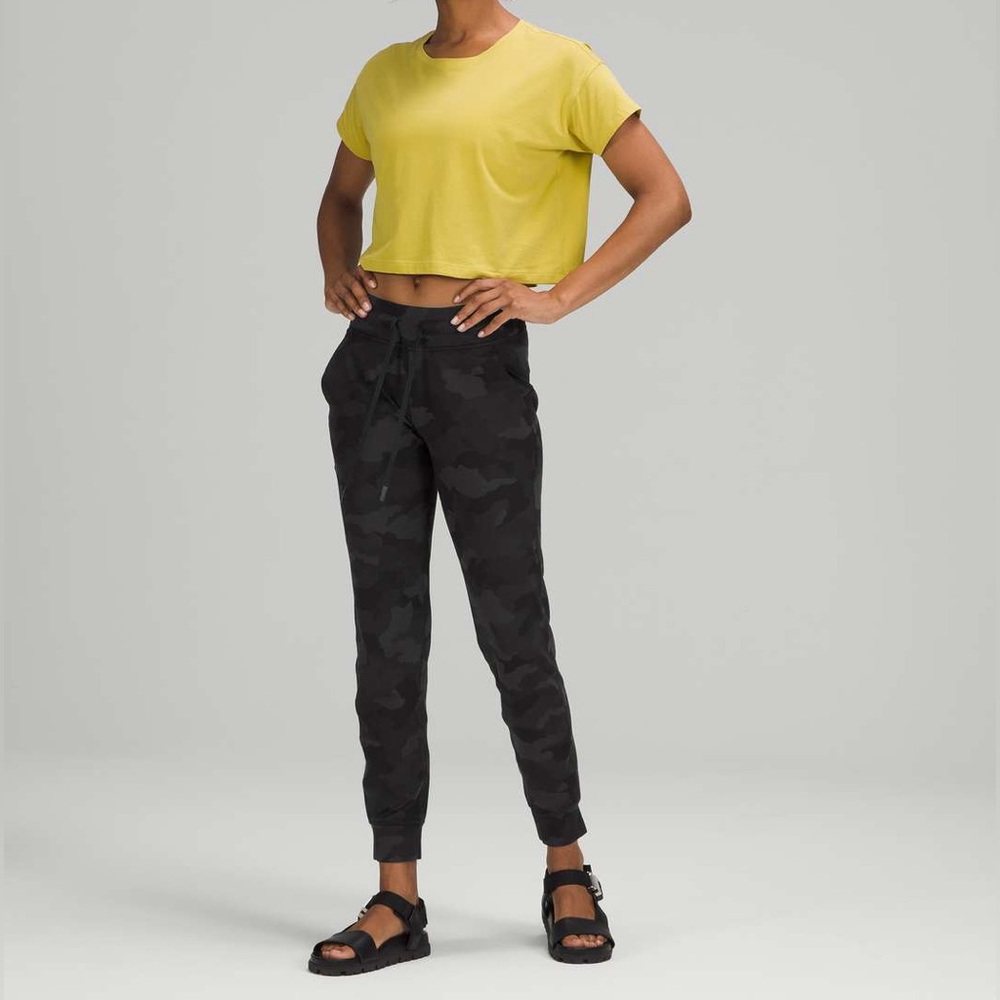 Lululemon Ready to Rulu Jogger-Size 4-Color: Heritage 365 Camo Deep Coal Multi - Picture 3 of 12
